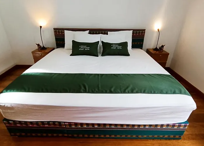 Aparthotel 7th Wonder 4*